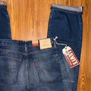 LEVI’S VINTAGE CLOTHING 1950'S 701® WOMEN'S JEANS SIZE 30 PINK SELVEDGE NWT